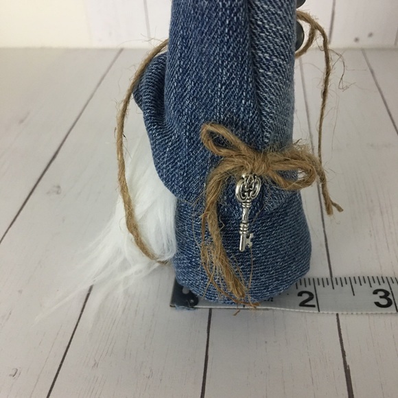 ❌SOLD ❌Daisy Denim Gnome Handmade Blue Yellow Jute Silver Key Charm Farmhouse - Picture 14 of 15